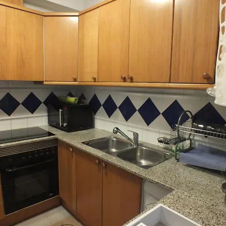 Bonito De 2 En Con Estacionamiento, Aire Acondicionado, Cerca Del Centro Y De La Playa - Es-204-46 Apartment *